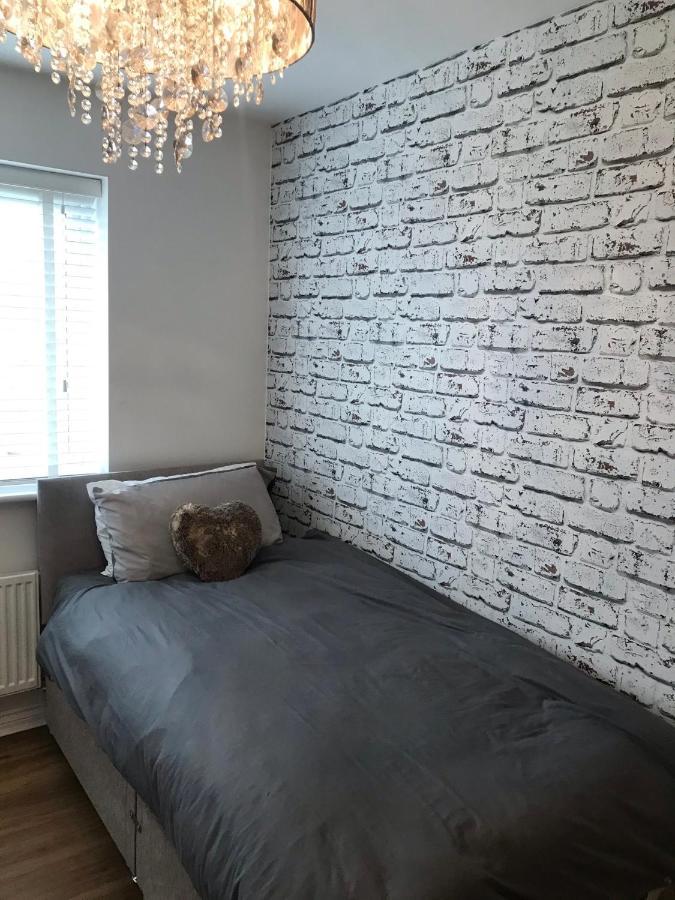 Double Room With En-Suite. Central For North West Rainhill Exteriér fotografie